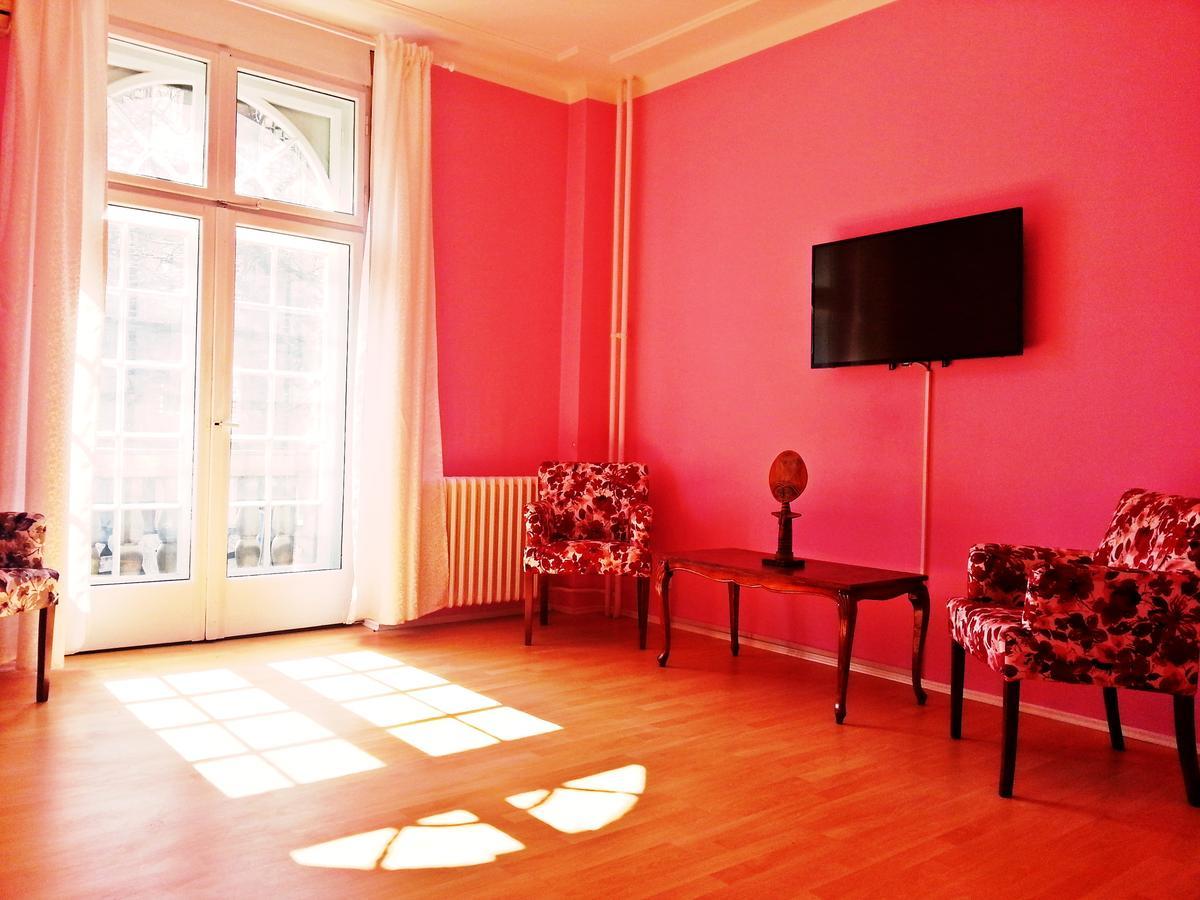 Bel Lion Serviced Apartment *